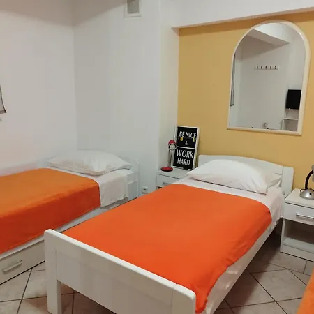 Marta Apartment *